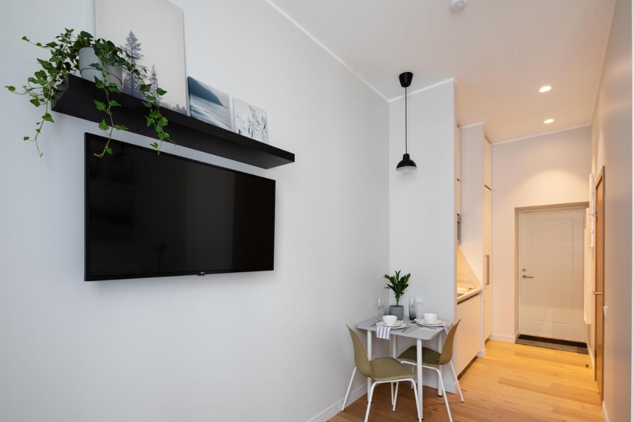 Modern Design Studio Apartment In Riga Center Экстерьер фото